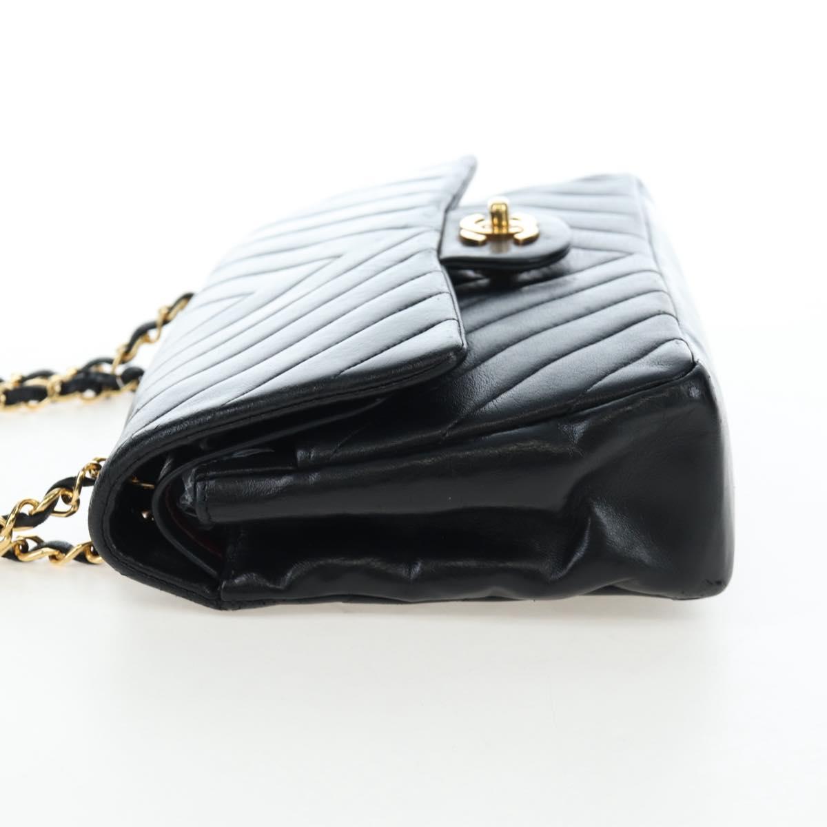 CHANEL V-stitch Chevron Double Flap Matelasse 25 Chain Shoulder Auth BA15583V