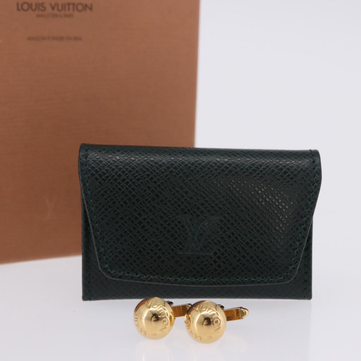 LOUIS VUITTON Taiga Buton de Manchette Cuffs Epicea LV Auth BA15690