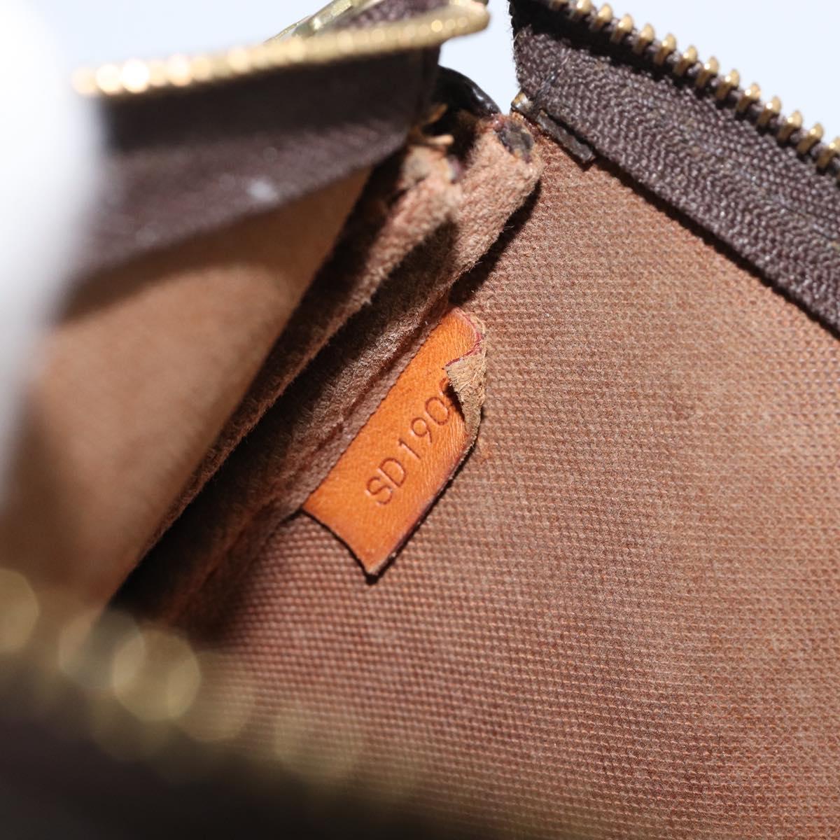 LOUIS VUITTON Monogram Pochette Accessoires Pouch M51980 LV Auth BA15721
