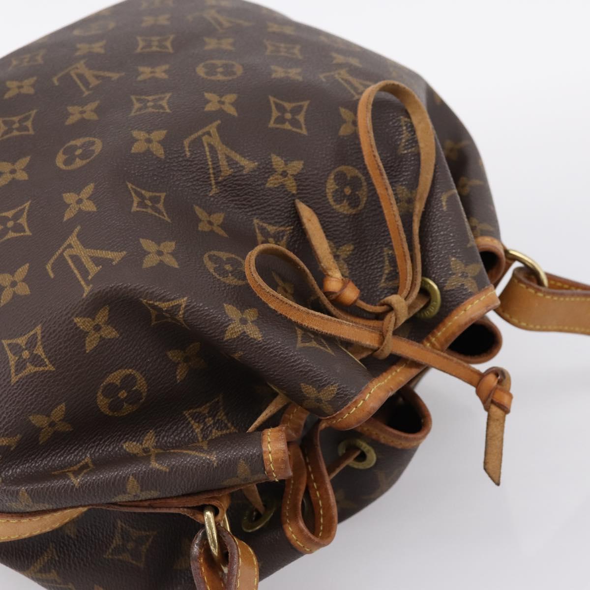 LOUIS VUITTON Monogram Petit Noe Shoulder Bag M42226 LV Auth BA15769