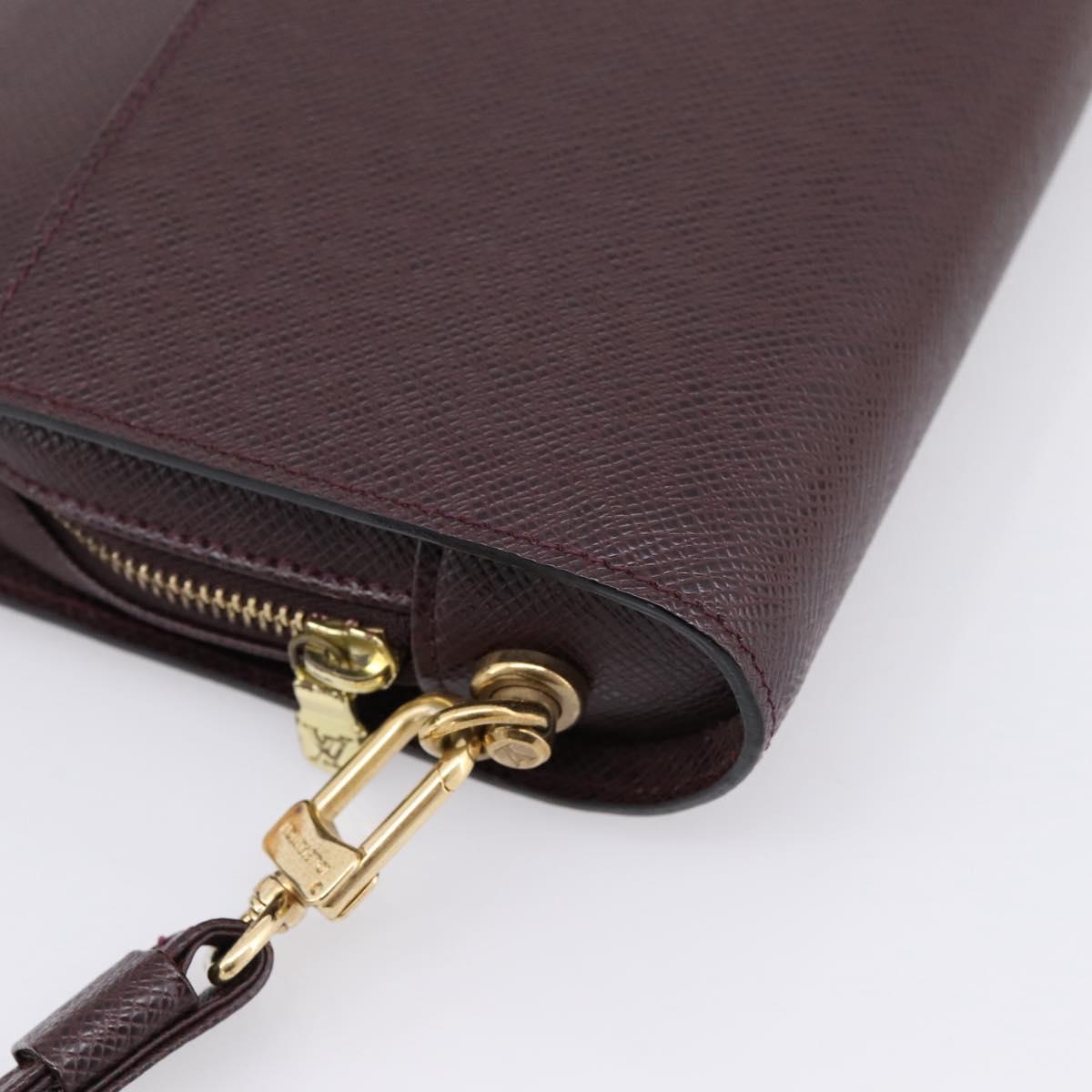 LOUIS VUITTON Taiga Baikal Clutch Bag Acajou M30186 LV Auth BA15773A