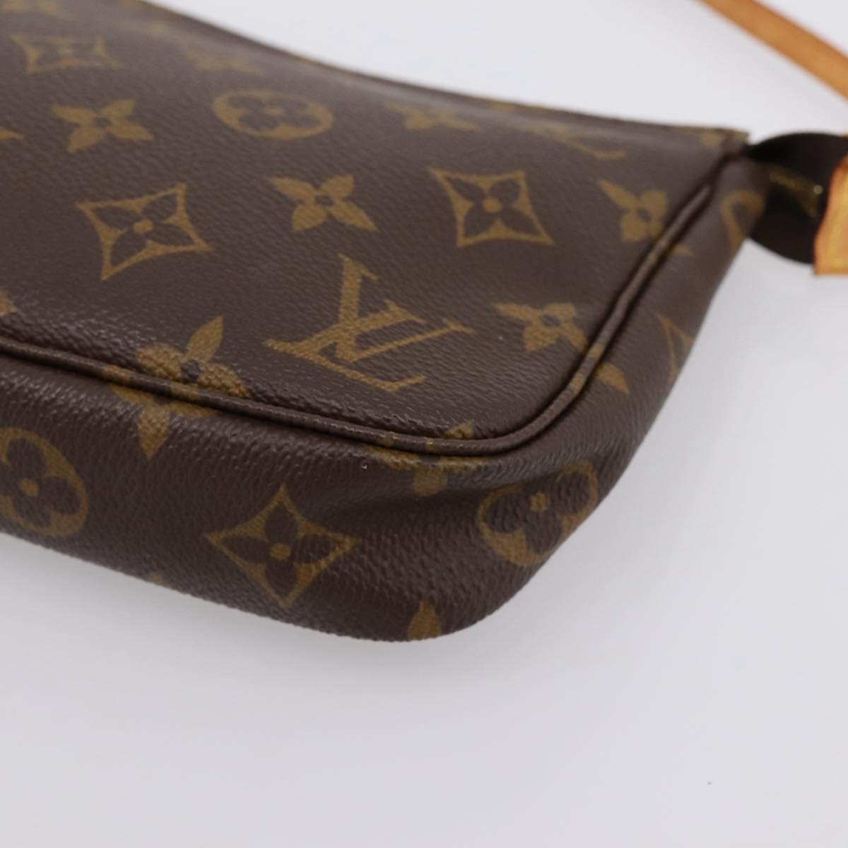 LOUIS VUITTON Monogram Pochette Accessoires Pouch M51980 LV Auth BA15816V