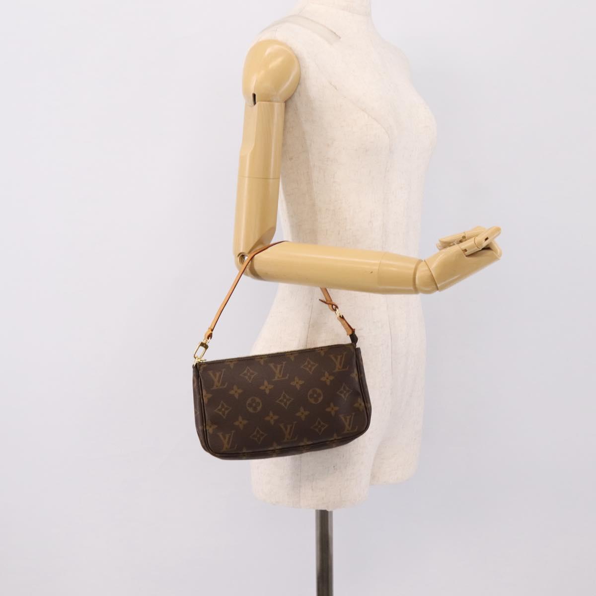 LOUIS VUITTON Monogram Pochette Accessoires Pouch M51980 LV Auth BA15816V