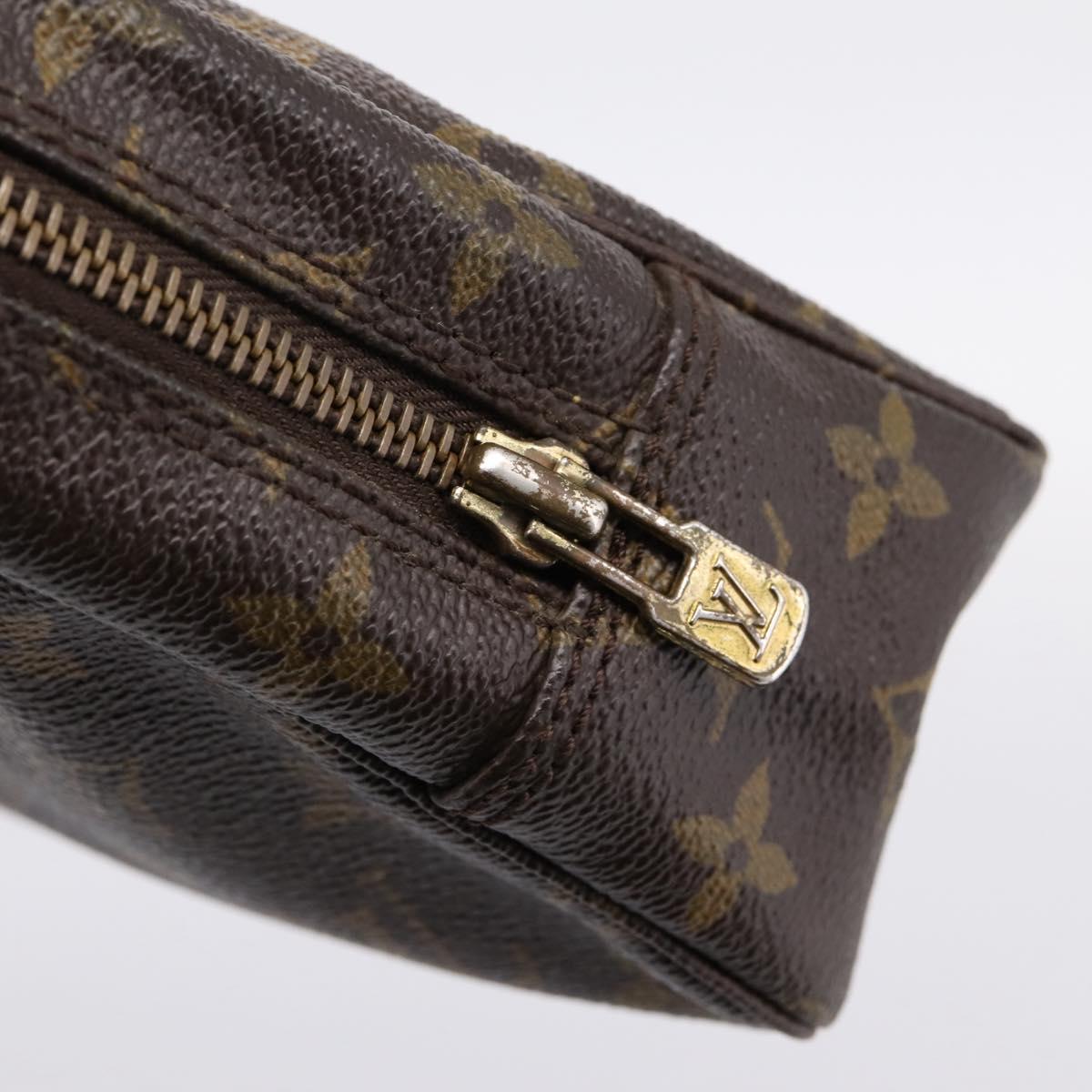 LOUIS VUITTON Monogram Trousse Toilette 23 Clutch Bag M47524 LV Auth BA15817