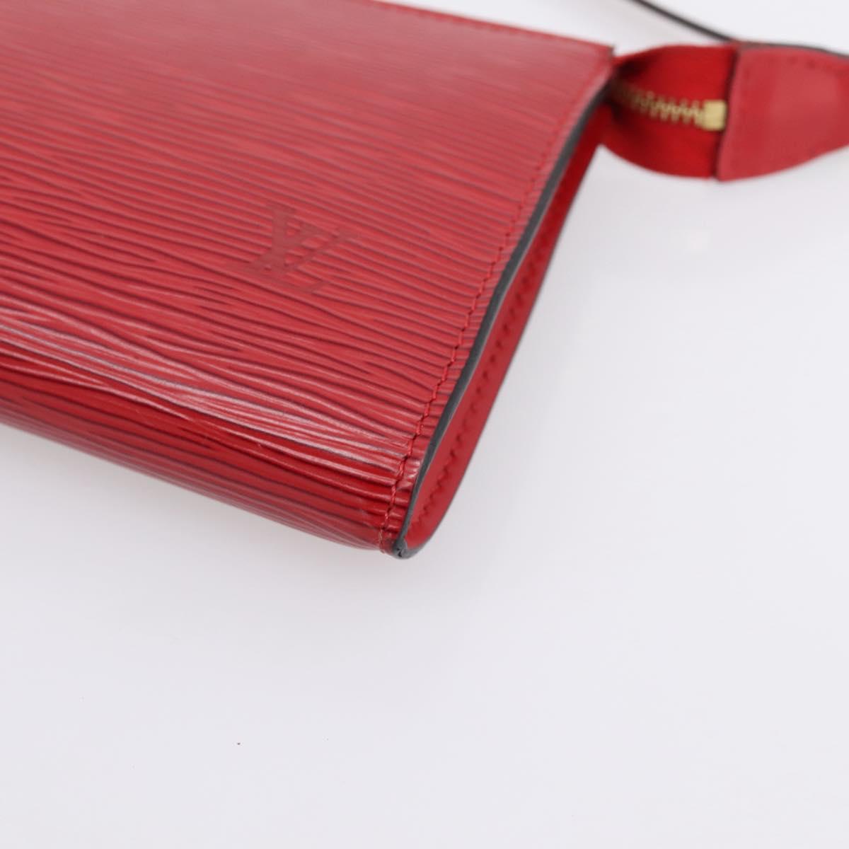 LOUIS VUITTON Epi Pochette Accessoires Pouch Red M52947 LV Auth BA15823A