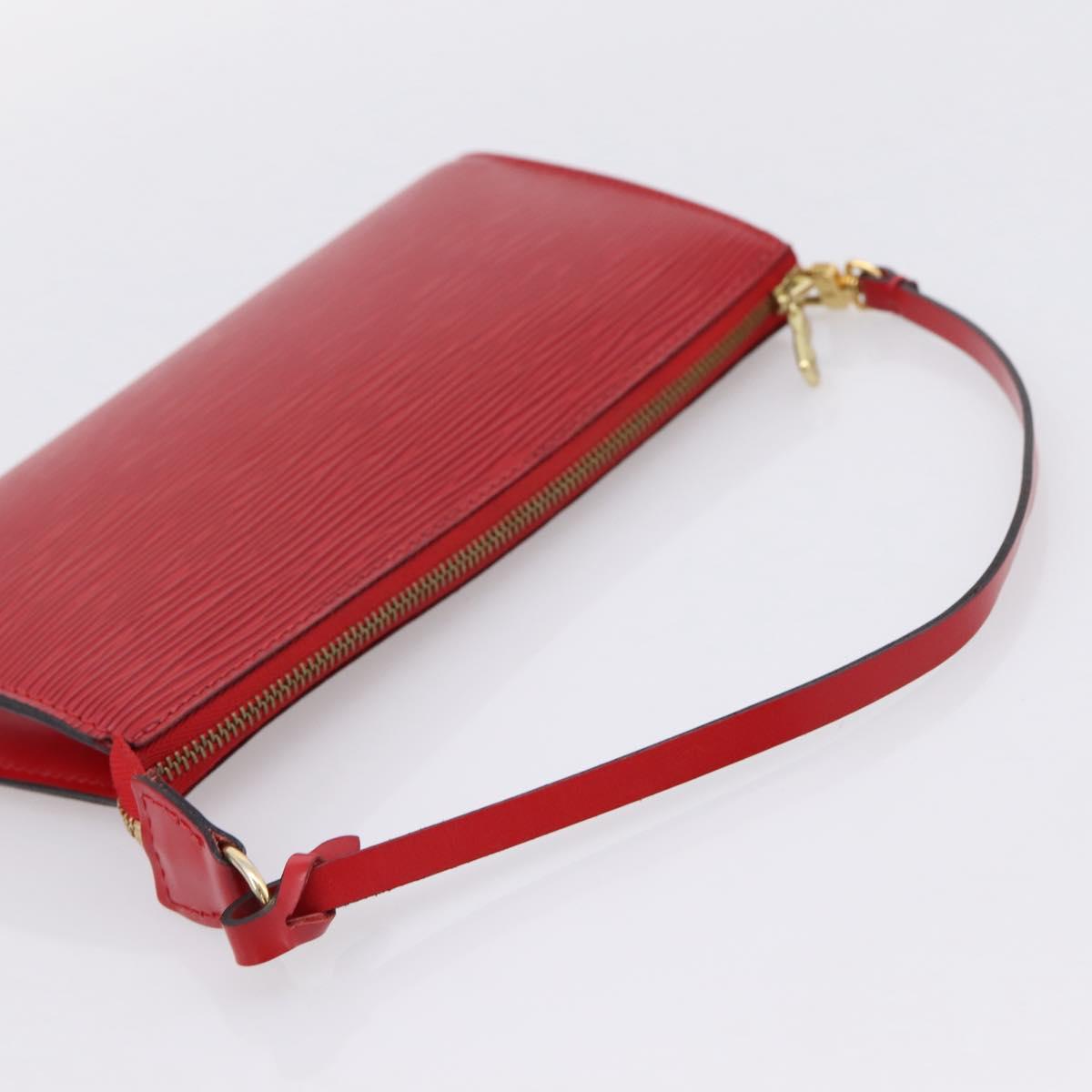 LOUIS VUITTON Epi Pochette Accessoires Pouch Red M52947 LV Auth BA15823A