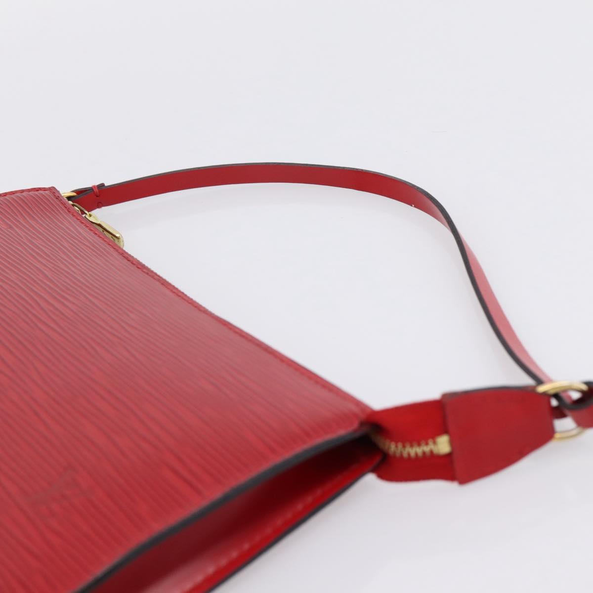 LOUIS VUITTON Epi Pochette Accessoires Pouch Red M52947 LV Auth BA15823A