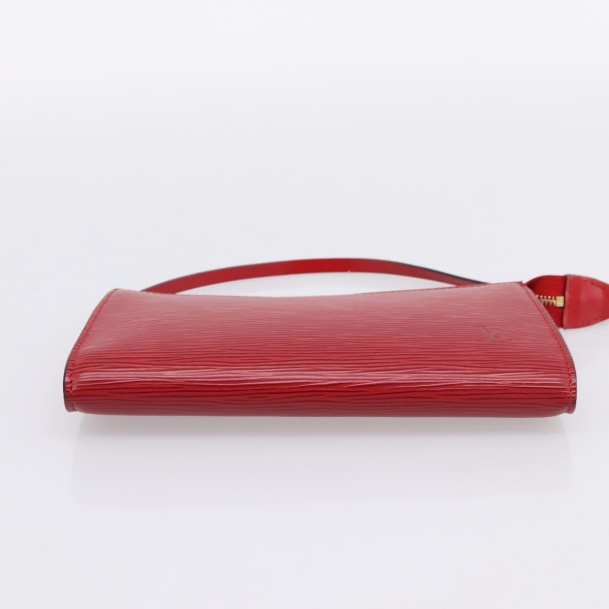 LOUIS VUITTON Epi Pochette Accessoires Pouch Red M52947 LV Auth BA15823A