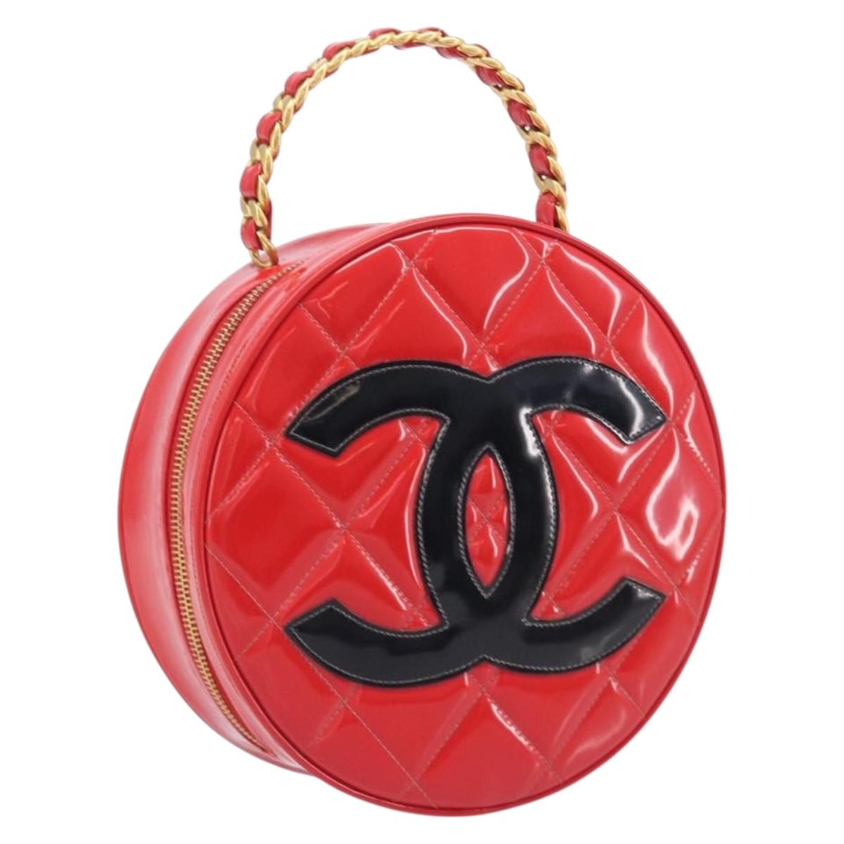 CHANEL Matelasse Round Vanity Hand Bag Patent leather Red Gold CC Auth BA15864SM