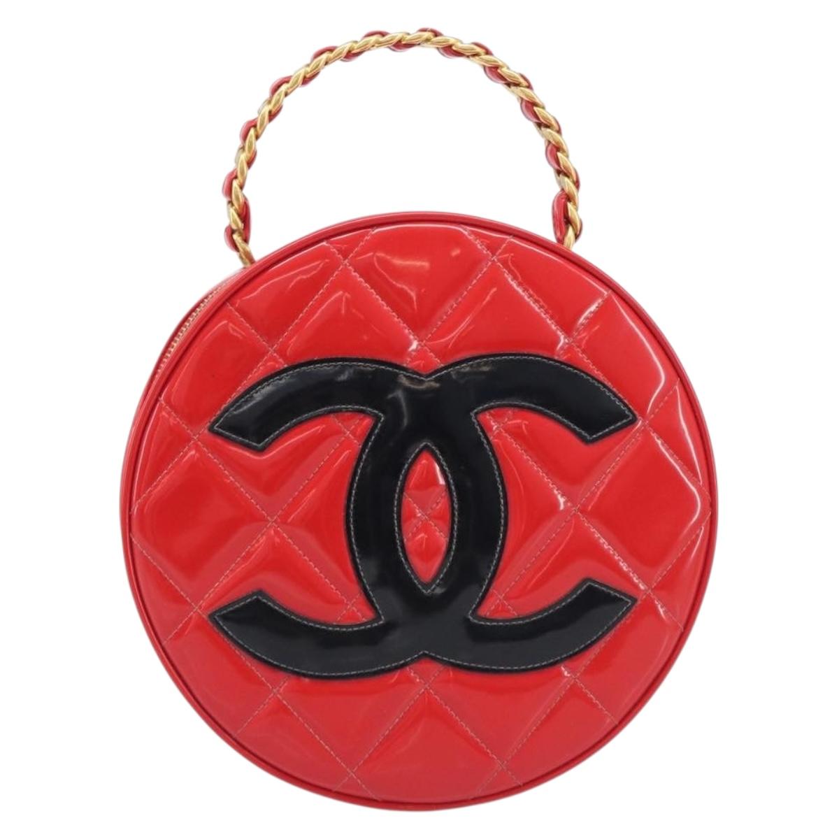 CHANEL Matelasse Round Vanity Hand Bag Patent leather Red Gold CC Auth BA15864SM
