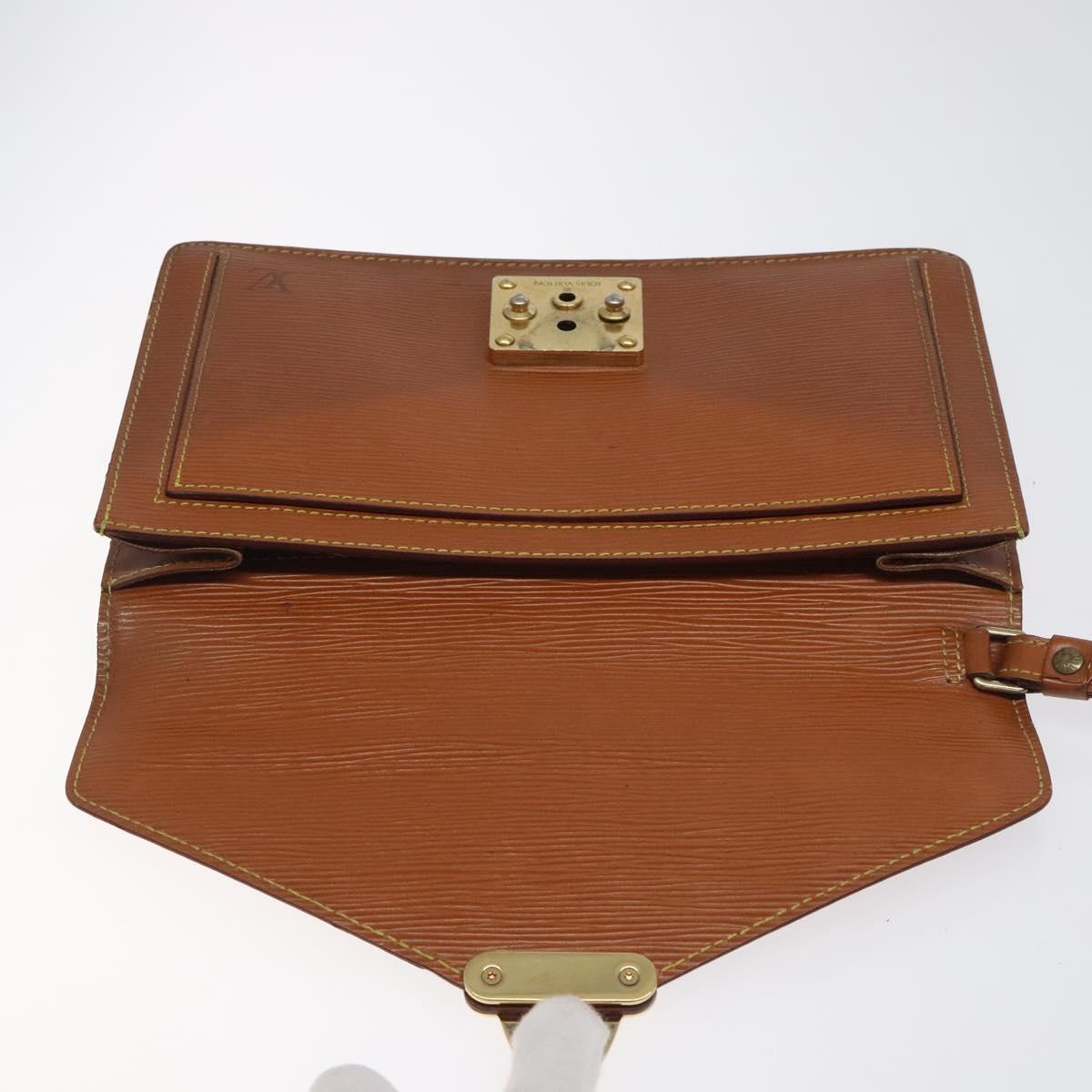 LOUIS VUITTON Epi Serie Dragonne Hand Bag Zipangu Gold M52618 LV Auth BA1587