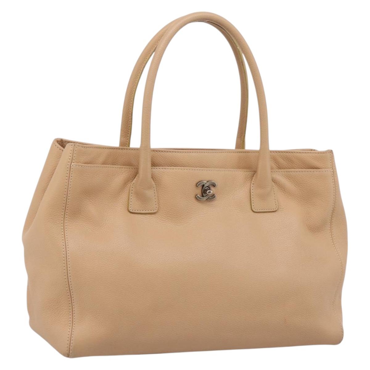 CHANEL Tote Bag Caviar Skin Beige CC Auth BA15925V