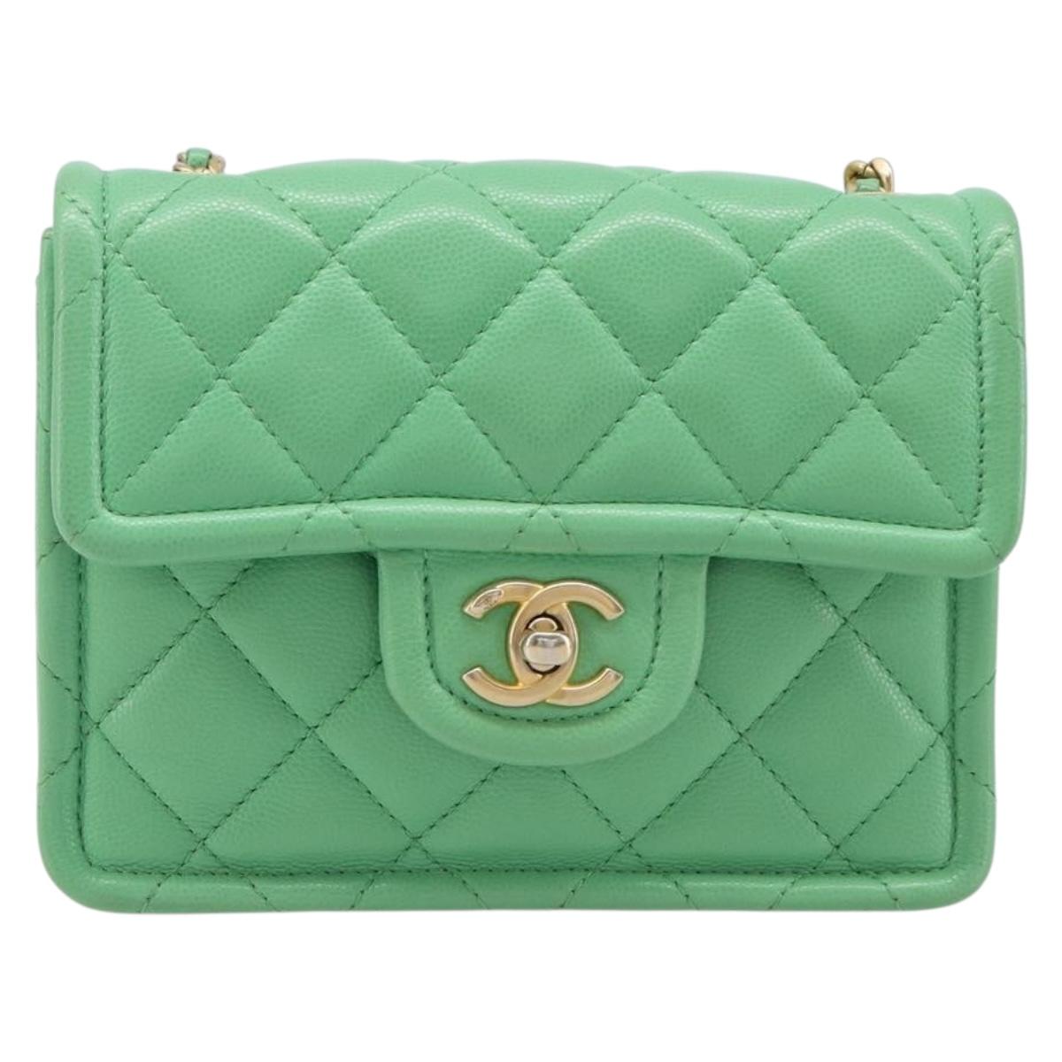 CHANEL Mini Matelasse 18 Chain Bag Caviar Skin Green Gold CC Auth BA15938SAM