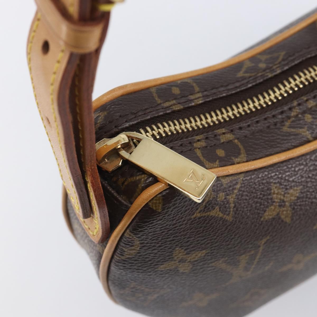 LOUIS VUITTON Monogram Pochette Croissant Shoulder Bag M51510 LV Auth BA16038V
