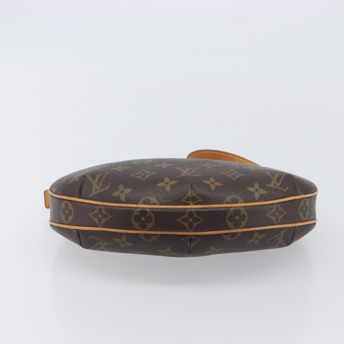 LOUIS VUITTON Monogram Pochette Croissant Shoulder Bag M51510 LV Auth BA16038V