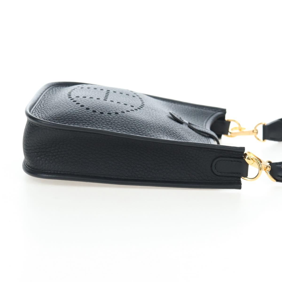 HERMES Evelyn 16 TPM Shoulder Bag Leather Black Gold Auth BA16042SV