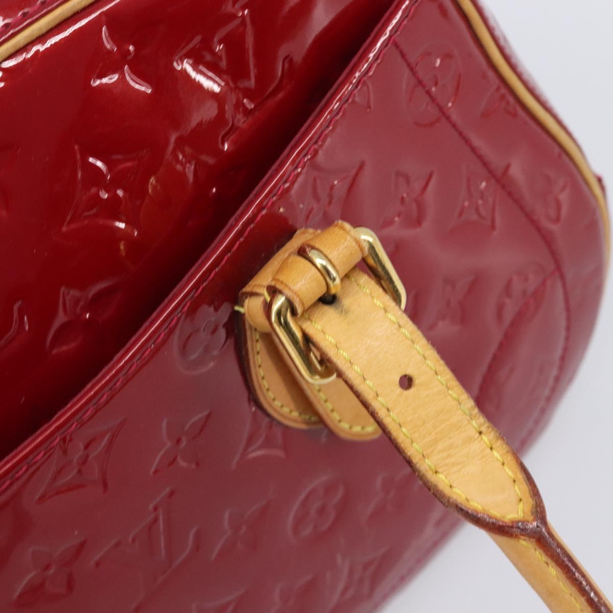 LOUIS VUITTON Monogram Vernis Summit Drive Pomme D'amour M93513 LV Auth BA16087