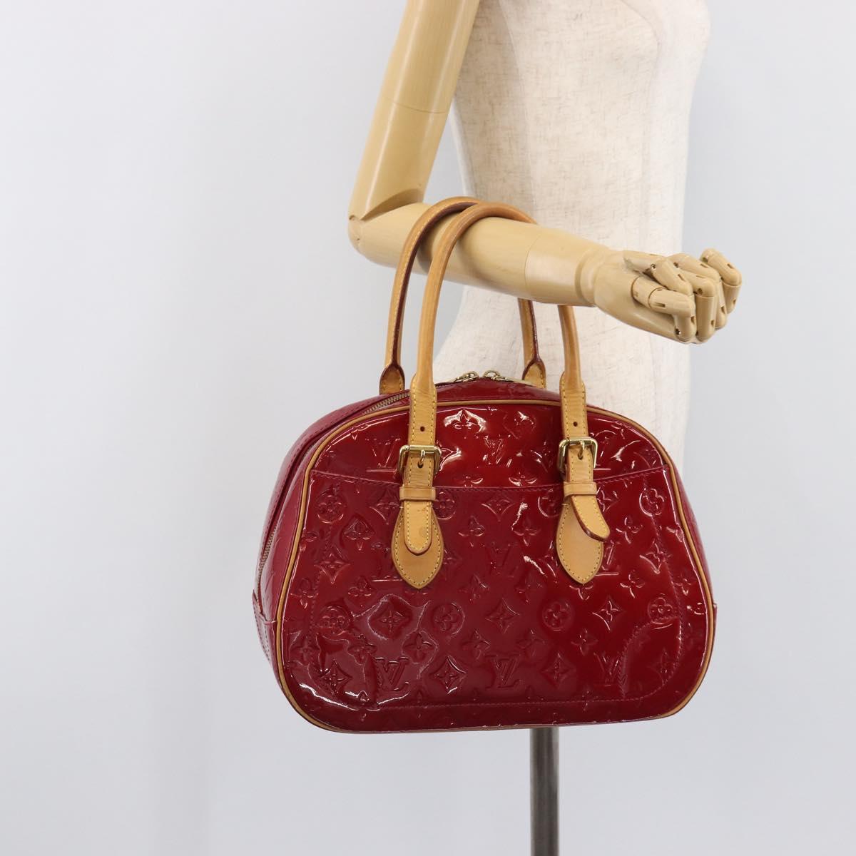 LOUIS VUITTON Monogram Vernis Summit Drive Pomme D'amour M93513 LV Auth BA16087