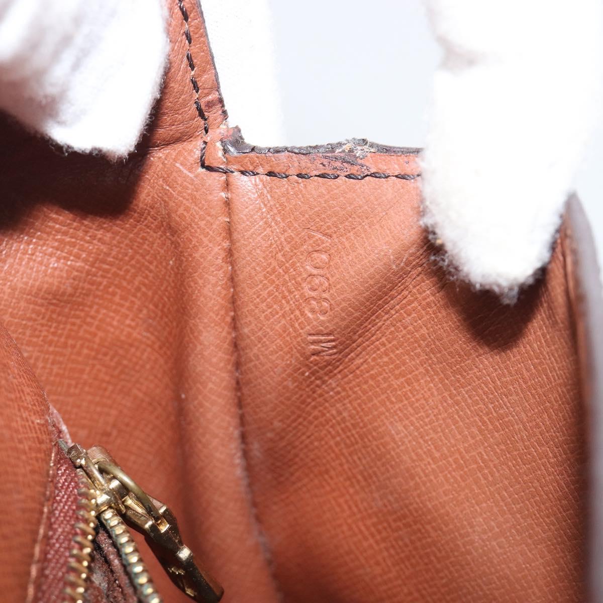 LOUIS VUITTON Monogram Saint Cloud MM Shoulder Bag M51243 LV Auth BA16137
