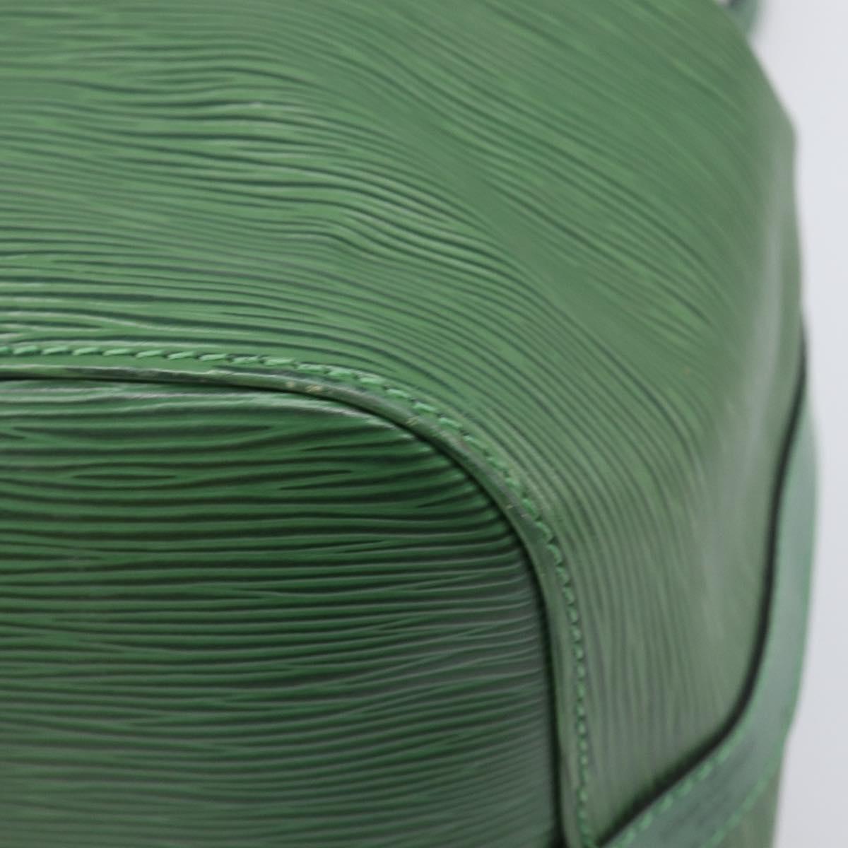 LOUIS VUITTON Epi Petit Noe Shoulder Bag Green M44104 LV Auth BA16162