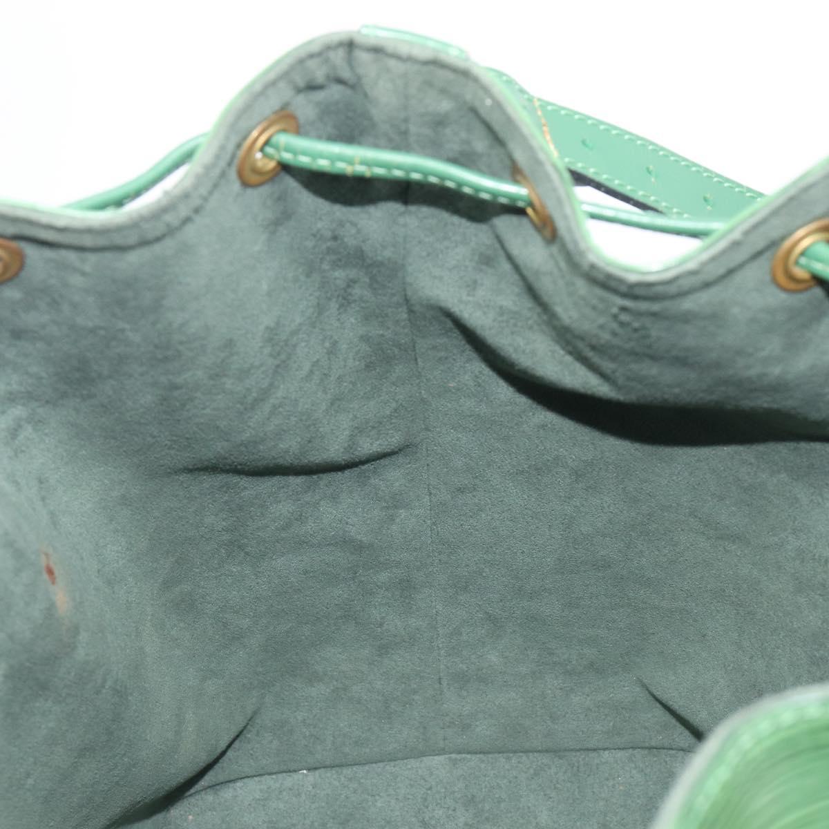LOUIS VUITTON Epi Petit Noe Shoulder Bag Green M44104 LV Auth BA16162