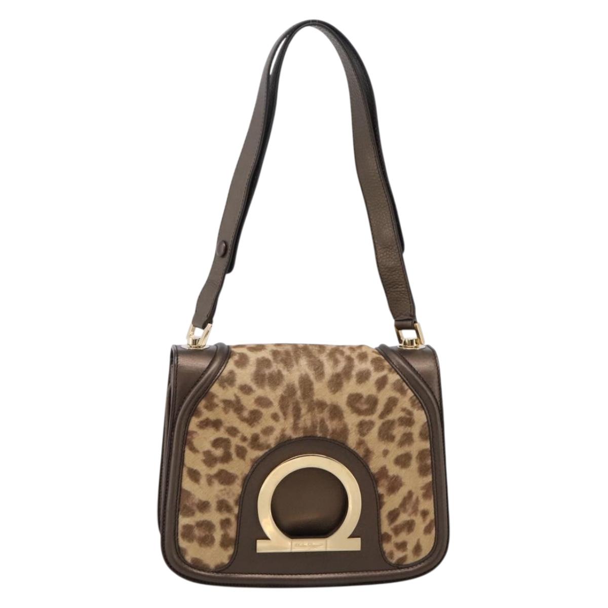 Salvatore Ferragamo Gancini Shoulder Bag Harako leather Brown Gold Auth BA16312A
