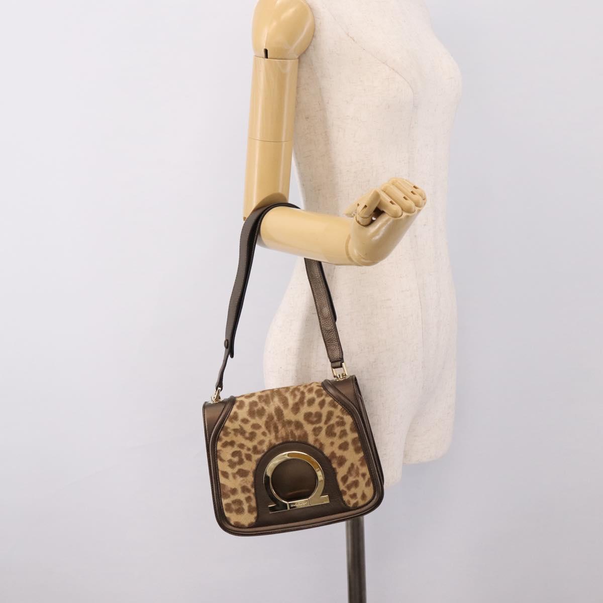 Salvatore Ferragamo Gancini Shoulder Bag Harako leather Brown Gold Auth BA16312A