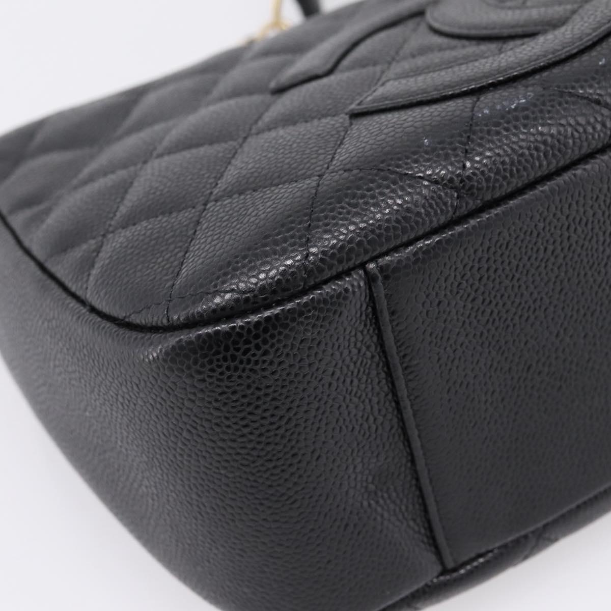 CHANEL Matelasse Chain Shoulder Bag Caviar Skin Black Gold CC Auth BA16326SAV