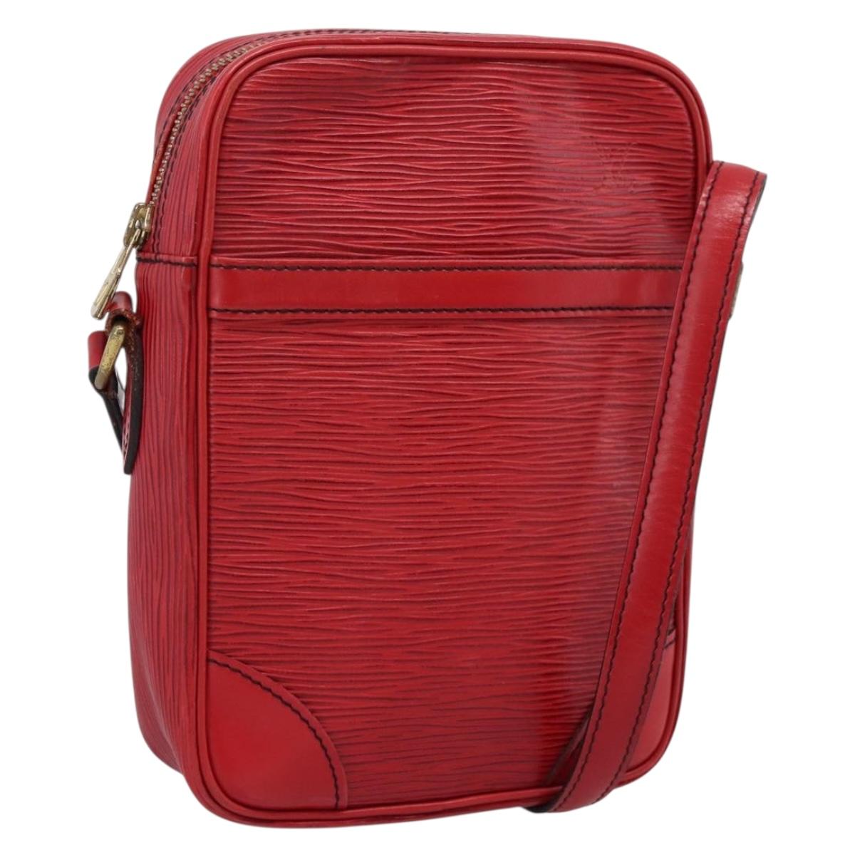 LOUIS VUITTON Epi Danube Shoulder Bag Red M45637 LV Auth BA16385