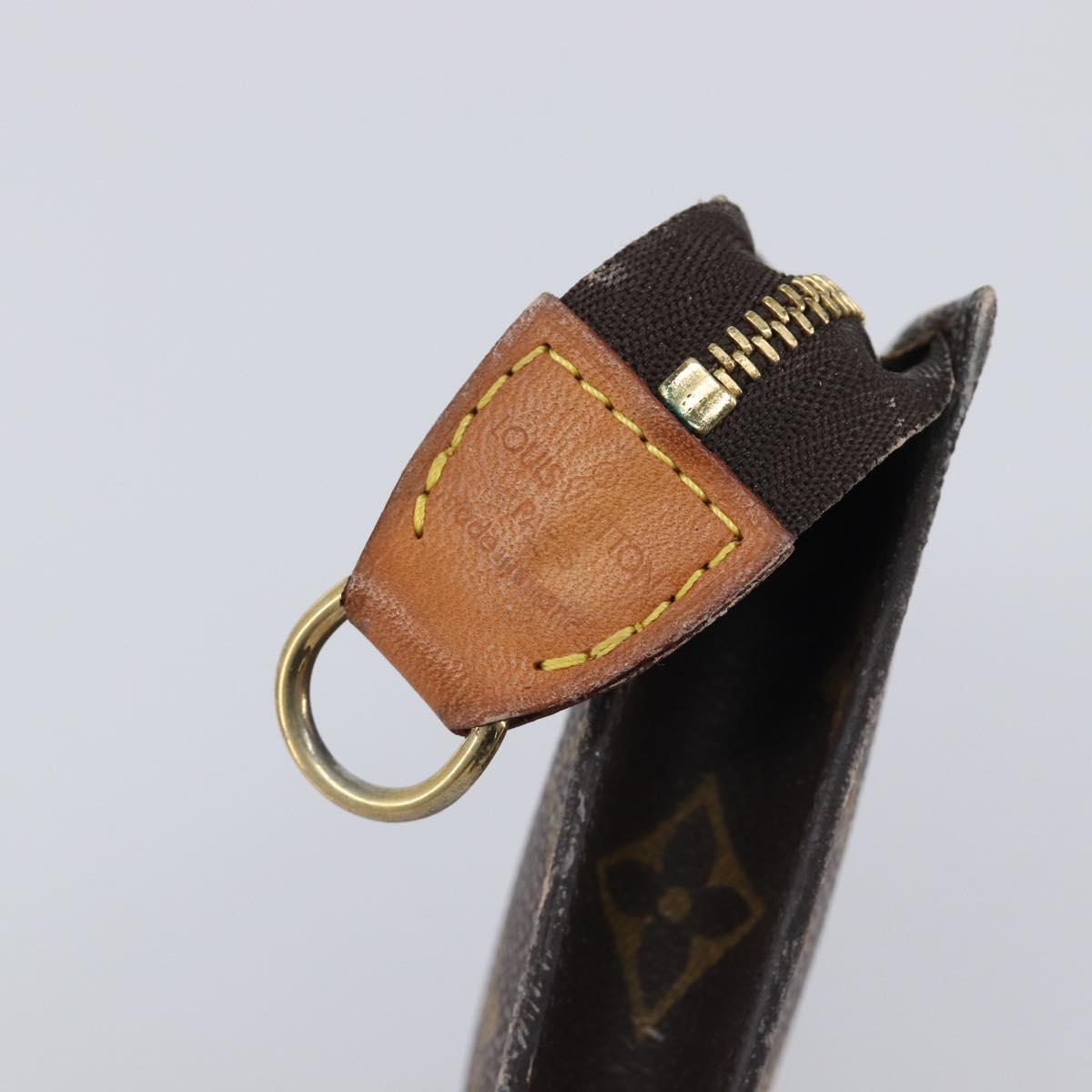 LOUIS VUITTON Monogram Bucket PM Pouch Accessory Pouch LV Auth BA16539