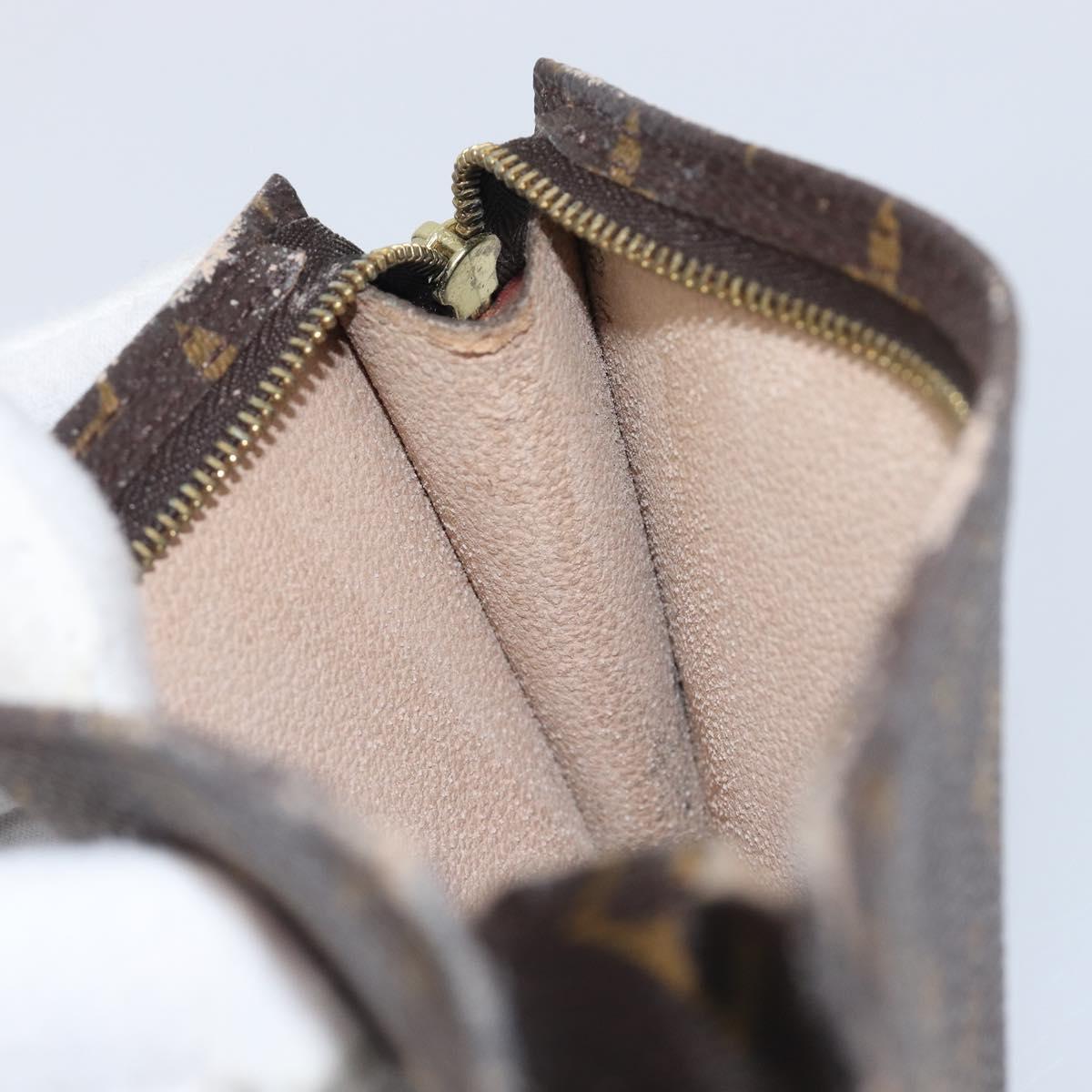 LOUIS VUITTON Monogram Bucket PM Pouch Accessory Pouch LV Auth BA16539