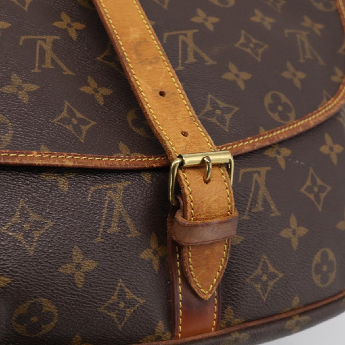 LOUIS VUITTON Monogram Saumur 35 Shoulder Bag M42254 LV Auth BA16591