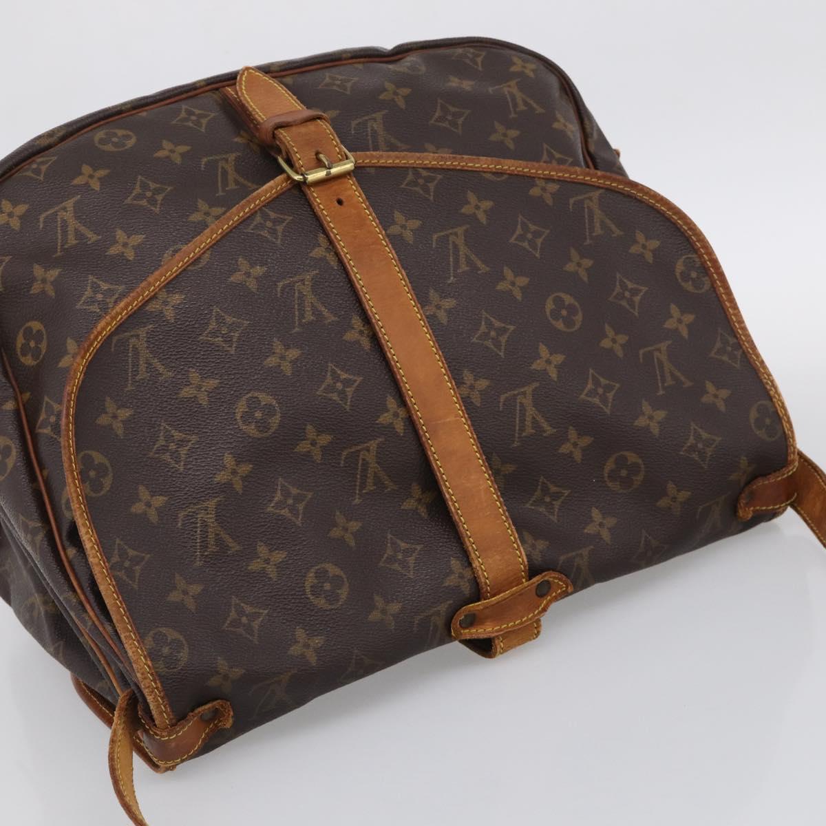 LOUIS VUITTON Monogram Saumur 35 Shoulder Bag M42254 LV Auth BA16591