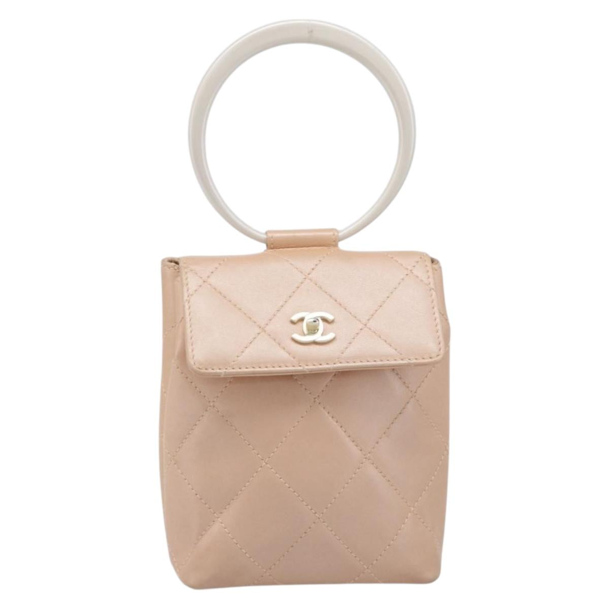 CHANEL Matelasse Hand Bag Leather Beige Gold Tone CC Auth BA16602V