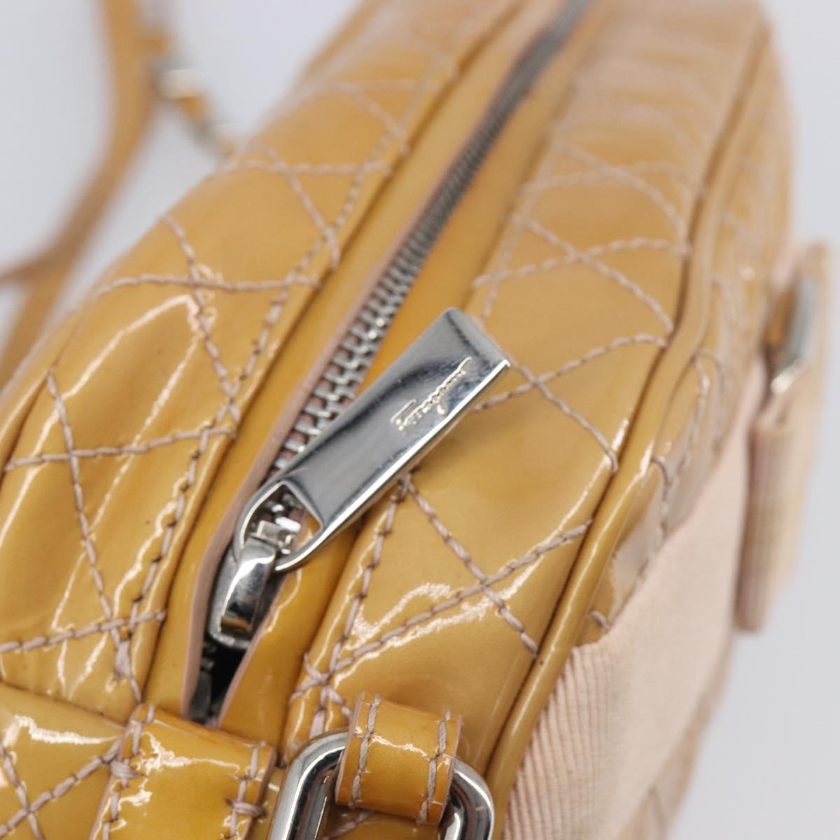 Salvatore Ferragamo Vala Shoulder Bag Patent Leather Beige Silver Auth BA16722