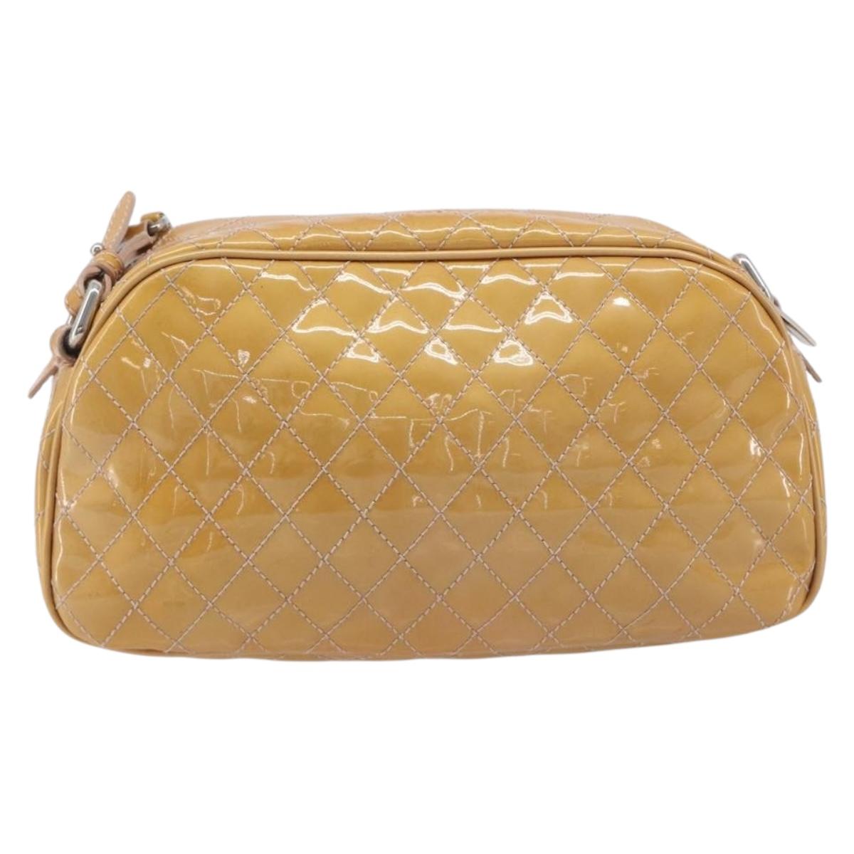 Salvatore Ferragamo Vala Shoulder Bag Patent Leather Beige Silver Auth BA16722