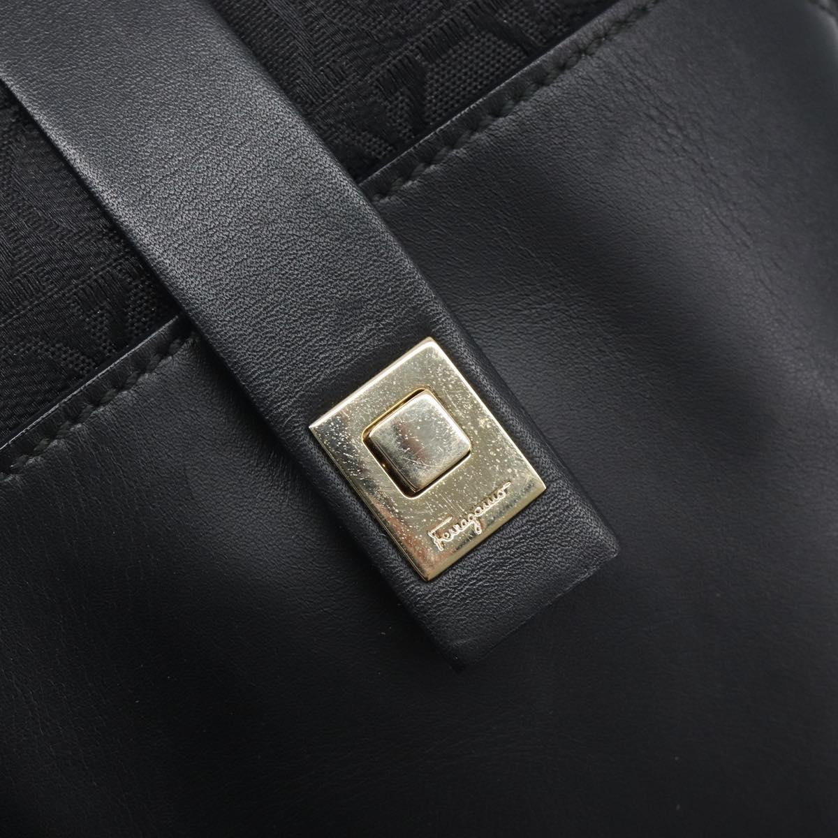 Salvatore Ferragamo Shoulder Bag Canvas Black Gold Tone Auth BA16827