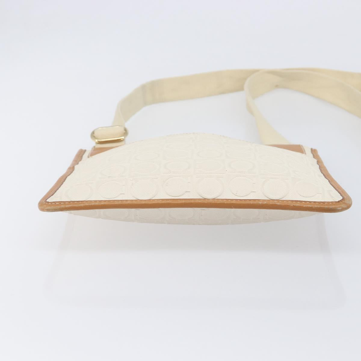 Salvatore Ferragamo Gancini Shoulder Bag Leather White Gold Tone Auth BA16841
