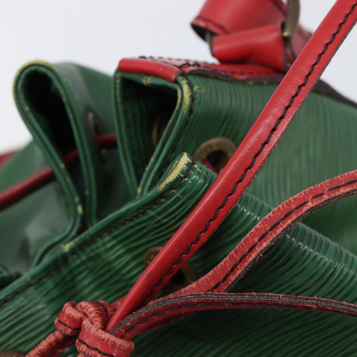 LOUIS VUITTON Epi Petit Noe Shoulder Bag Green Red M44147 LV Auth BA17024