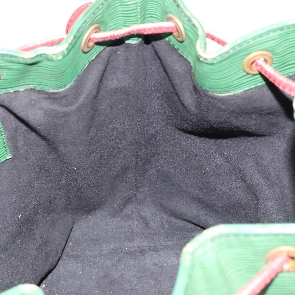 LOUIS VUITTON Epi Petit Noe Shoulder Bag Green Red M44147 LV Auth BA17024