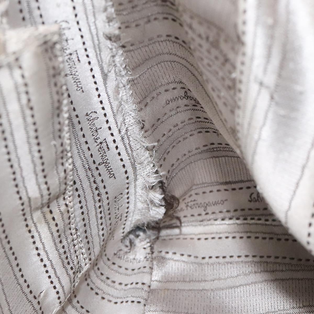 Salvatore Ferragamo Shoulder Bag Leather Champagne Gold Auth BA1746