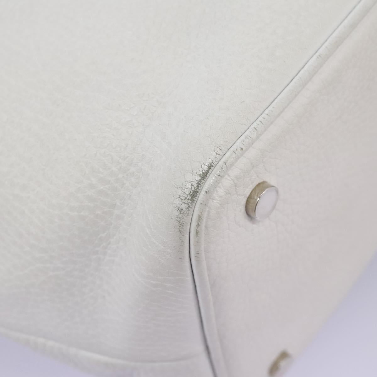BURBERRY Shoulder Bag Leather White Silver Auth BA2015