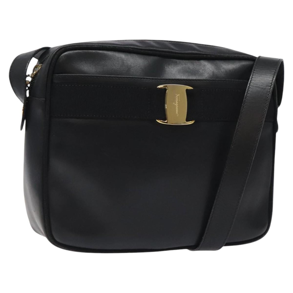 Salvatore Ferragamo Shoulder Bag Leather Black Gold Auth BA2412