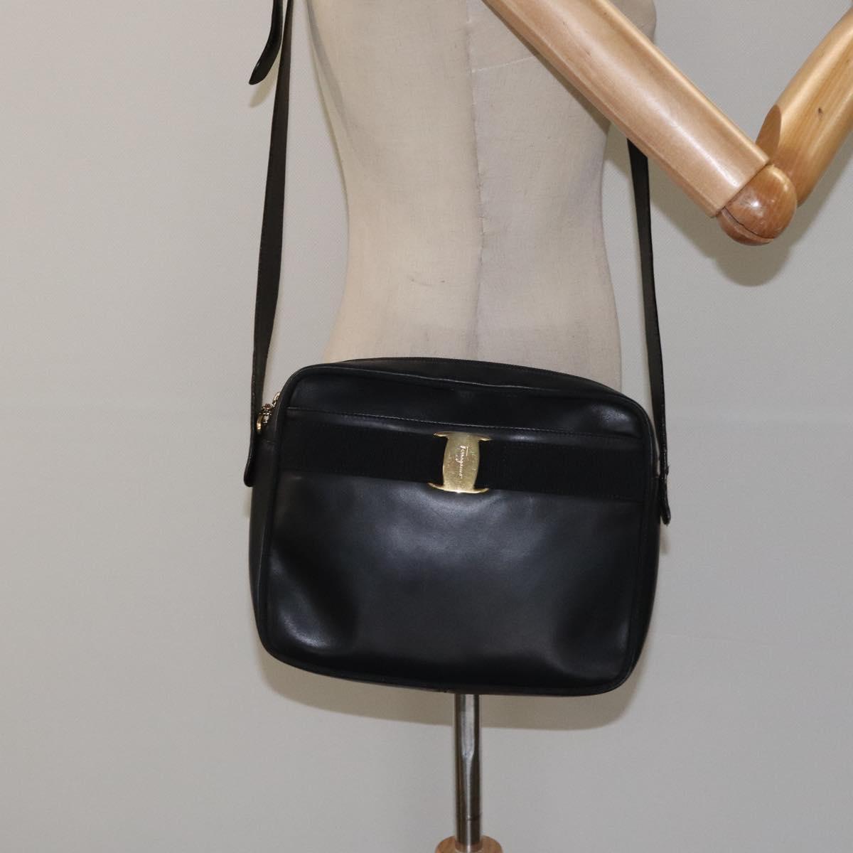 Salvatore Ferragamo Shoulder Bag Leather Black Gold Auth BA2412