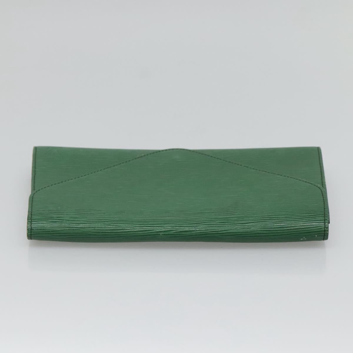 LOUIS VUITTON Epi Art Deco Clutch Bag Green M52634 LV Auth BA2685