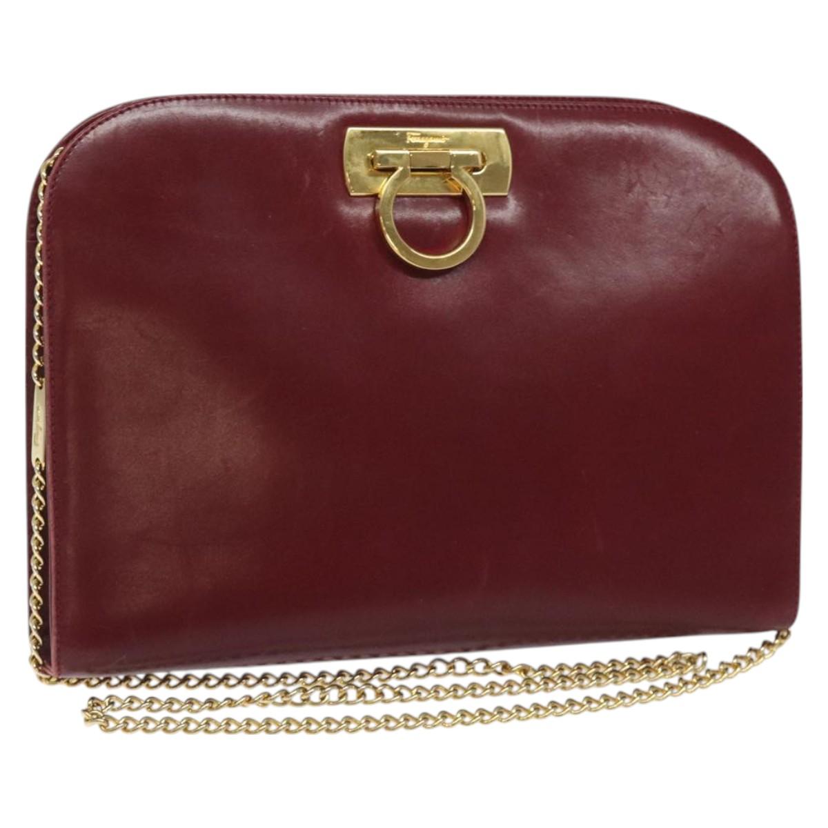 Salvatore Ferragamo Gancini Chain Shoulder Bag Leather Red Gold Auth BA3037