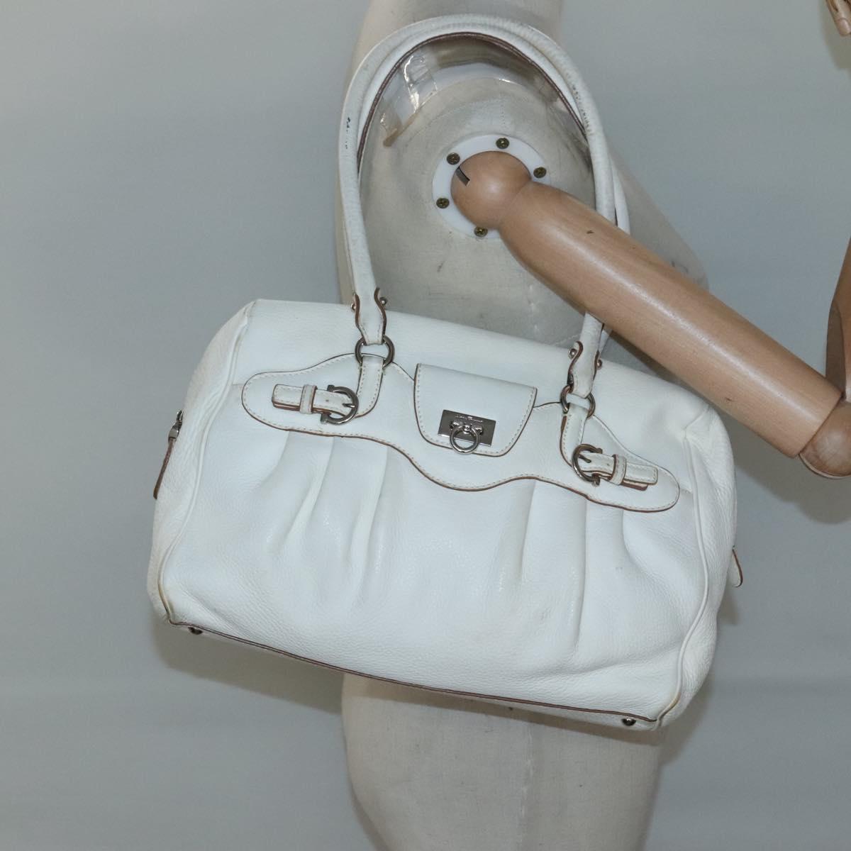 Salvatore Ferragamo Gancini Shoulder Bag Leather White Silver Auth BA3224