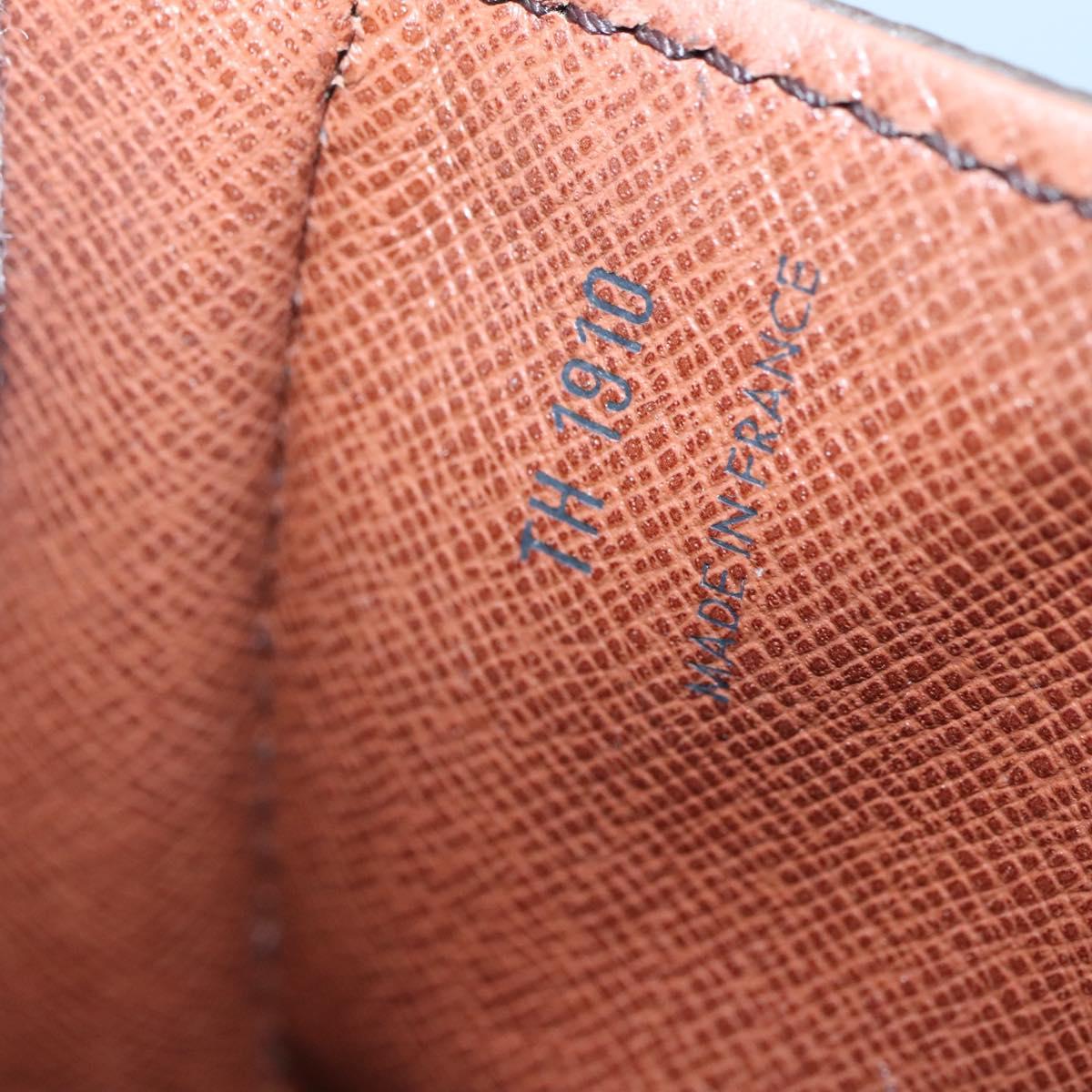 LOUIS VUITTON Monogram Saint Cloud GM Shoulder Bag M51242 LV Auth BA3705