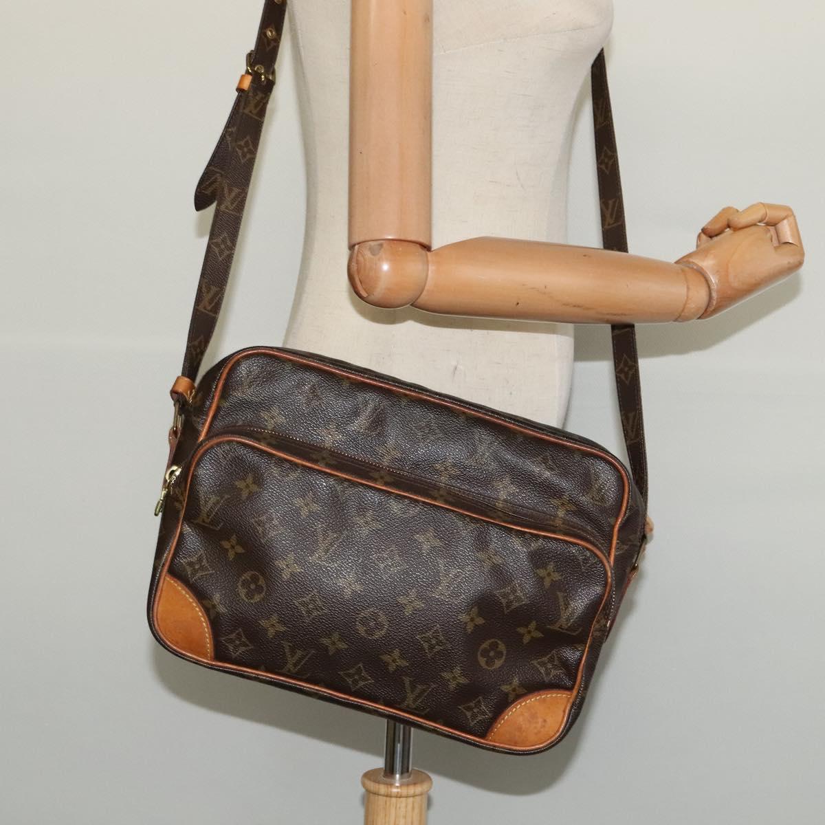 LOUIS VUITTON Monogram Nile Shoulder Bag M45244 LV Auth BA3804