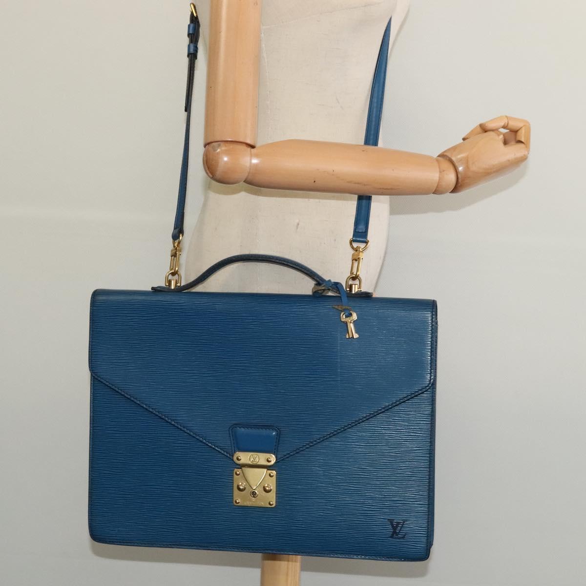 LOUIS VUITTON Epi Porte Documents Bandouliere Bag Toledo Blue LV Auth BA4126